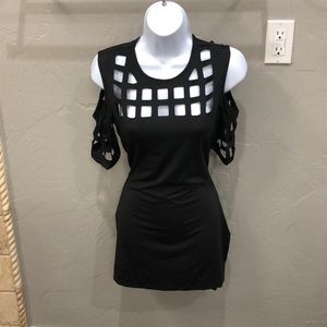 A short sleeve dress